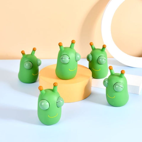 12PCS Funny Grass Worm Pinch Toy, Green Eye Bouncing Worm Squeeze Toy, Novelty Fun Squeeze Stress Relief Toys For Adults Kids Gift Cool Gadgets